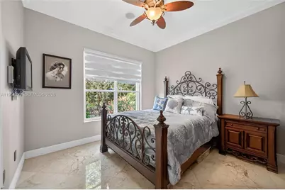 11356 Canyon Maple Blvd, Davie, FL 33330 - Photo 27