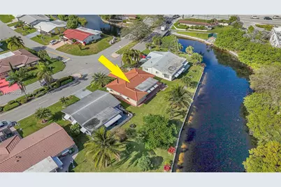 4904 Mainland Dr, Tamarac, FL 33319 - Photo 3