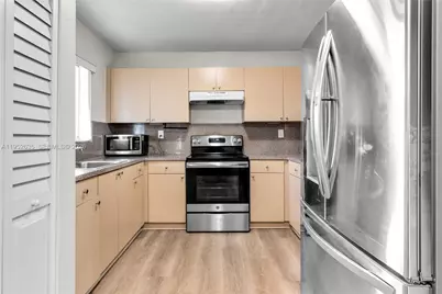 2690 W 76th St #104, Hialeah, FL 33016 - Photo 9