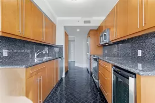 701 Brickell Key Blvd, Miami, FL 33131 - Photo 11