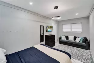 3024 NE 2nd Terrace, Wilton Manors, FL 33334 - Photo 17