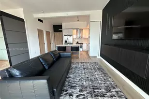 234 NE 3rd St, Miami, FL 33132 - Photo 23