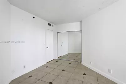 20185 E Country Club Dr #502, Aventura, FL 33180 - Photo 19