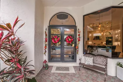 10502 Kestrel St, Plantation, FL 33324 - Photo 9