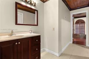 9290 NW 14th Ct, Coral Springs, FL 33071 - Photo 25