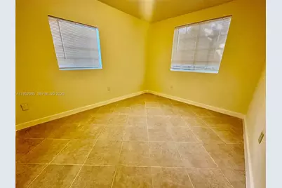 6320 NW 1st Pl #6322, Miami, FL 33150 - Photo 5