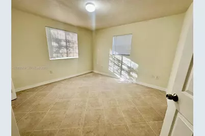 6320 NW 1st Pl #6322, Miami, FL 33150 - Photo 7