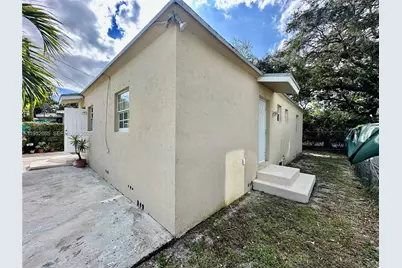 6320 NW 1st Pl #6322, Miami, FL 33150 - Photo 11