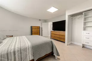 1800 NE 114th St, Miami, FL 33181 - Photo 53