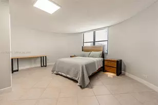 1800 NE 114th St, Miami, FL 33181 - Photo 51