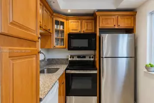 9100 Lime Bay Blvd, Tamarac, FL 33321 - Photo 5