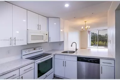 19701 SW 114th Ave #364, Miami, FL 33157 - Photo 1