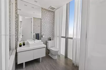 1100 Biscayne Blvd #5306, Miami, FL 33132 - Photo 15