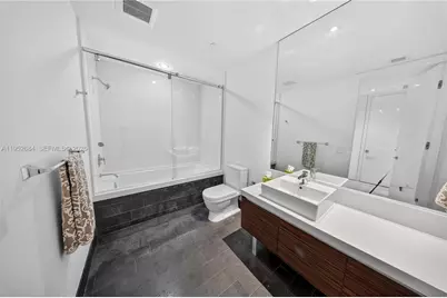 1100 Biscayne Blvd #5306, Miami, FL 33132 - Photo 53