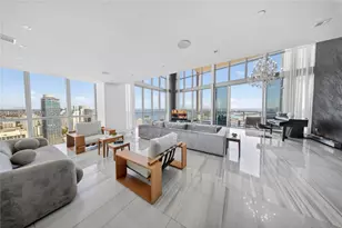 1100 Biscayne Blvd, Miami, FL 33132 - Photo 5