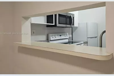 5720 SW 5th St #3, Miami, FL 33144 - Photo 11