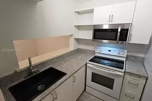 5720 SW 5th St, Miami, FL 33144 - Photo 13