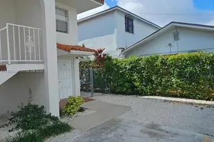 5720 SW 5th St, Miami, FL 33144 - Photo 5