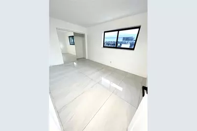 7590 Johnson St, Hollywood, FL 33024 - Photo 11