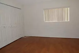 9457 N Palm Cir N, Pembroke Pines, FL 33025 - Photo 15