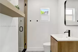 3671 NE 11th Ave, Oakland Park, FL 33334 - Photo 21