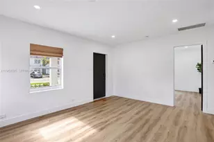 3671 NE 11th Ave, Oakland Park, FL 33334 - Photo 15