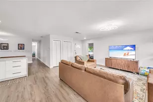 15930 SW 90th Ave, Palmetto Bay, FL 33157 - Photo 9