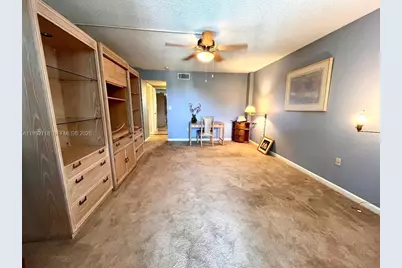 2806 N 46th Ave #D537, Hollywood, FL 33021 - Photo 27