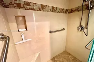 2806 N 46th Ave, Hollywood, FL 33021 - Photo 37