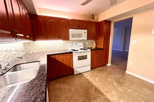 2806 N 46th Ave, Hollywood, FL 33021 - Photo 5