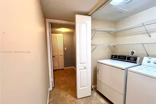 2806 N 46th Ave, Hollywood, FL 33021 - Photo 41