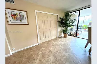 2806 N 46th Ave #D537, Hollywood, FL 33021 - Photo 3