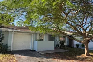 5534 S Lakewood Cir S, Margate, FL 33063 - Photo 1