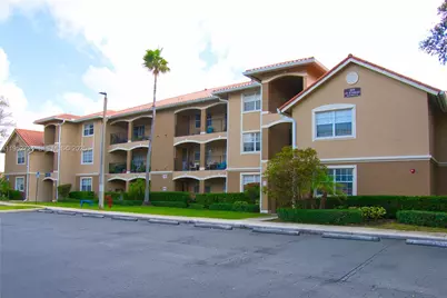 215 SW 117th Ter #14304, Pembroke Pines, FL 33025 - Photo 17