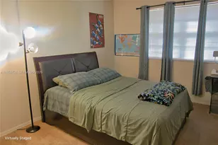 215 SW 117th Terrace, Pembroke Pines, FL 33025 - Photo 5