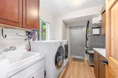 550 NE 5th St, Pompano Beach, FL 33060 - Photo 25