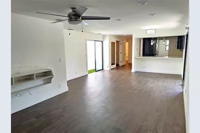 5201 SW 31st Ave #102, Dania Beach, FL 33312 - Photo 9