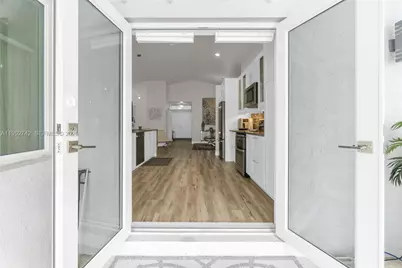 7950 NW 29th St, Margate, FL 33063 - Photo 17