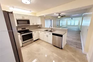 8351 S Coral Cir, North Lauderdale, FL 33068 - Photo 3