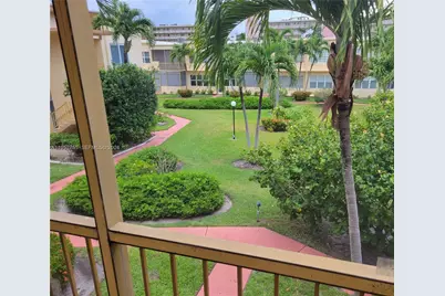 851 NE 14th Ave #416, Hallandale Beach, FL 33009 - Photo 7