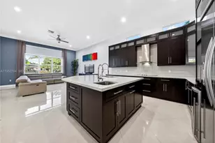 13003 SW 41st St, Davie, FL 33330 - Photo 17