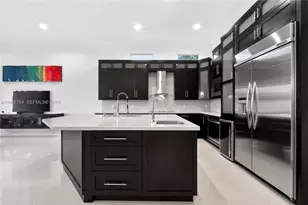 13003 SW 41st St, Davie, FL 33330 - Photo 15