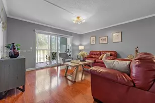 12850 SW 4th Ct, Pembroke Pines, FL 33027 - Photo 29