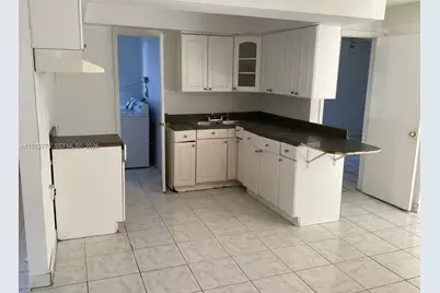 4824 NW 15th Ct, Miami, FL 33142 - Photo 5