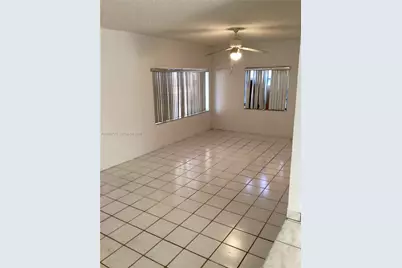 4824 NW 15th Ct, Miami, FL 33142 - Photo 3