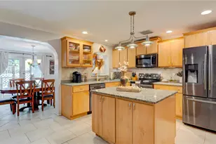 150 Azalea St, Upper Sugarloaf Key, FL 33070 - Photo 3