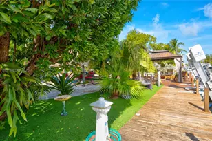 150 Azalea St, Upper Sugarloaf Key, FL 33070 - Photo 7