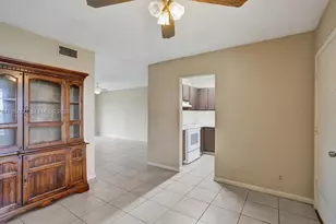 4731 NW 10th Ct, Plantation, FL 33313 - Photo 5
