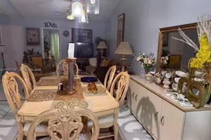 12353 Westhampton Cir, Wellington, FL 33414 - Photo 11