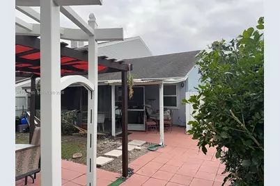 12353 Westhampton Cir, Wellington, FL 33414 - Photo 29
